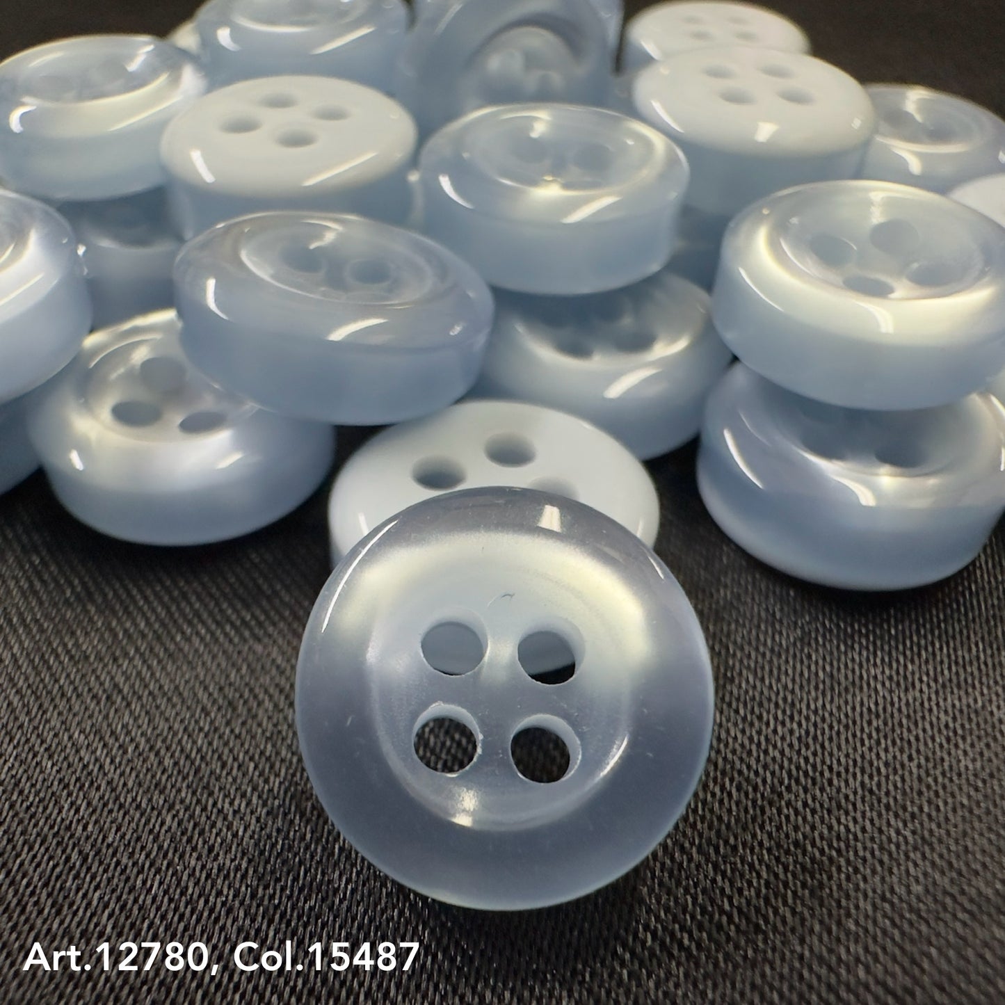 Art. 12780, Size 18L - Buttonology Inc.