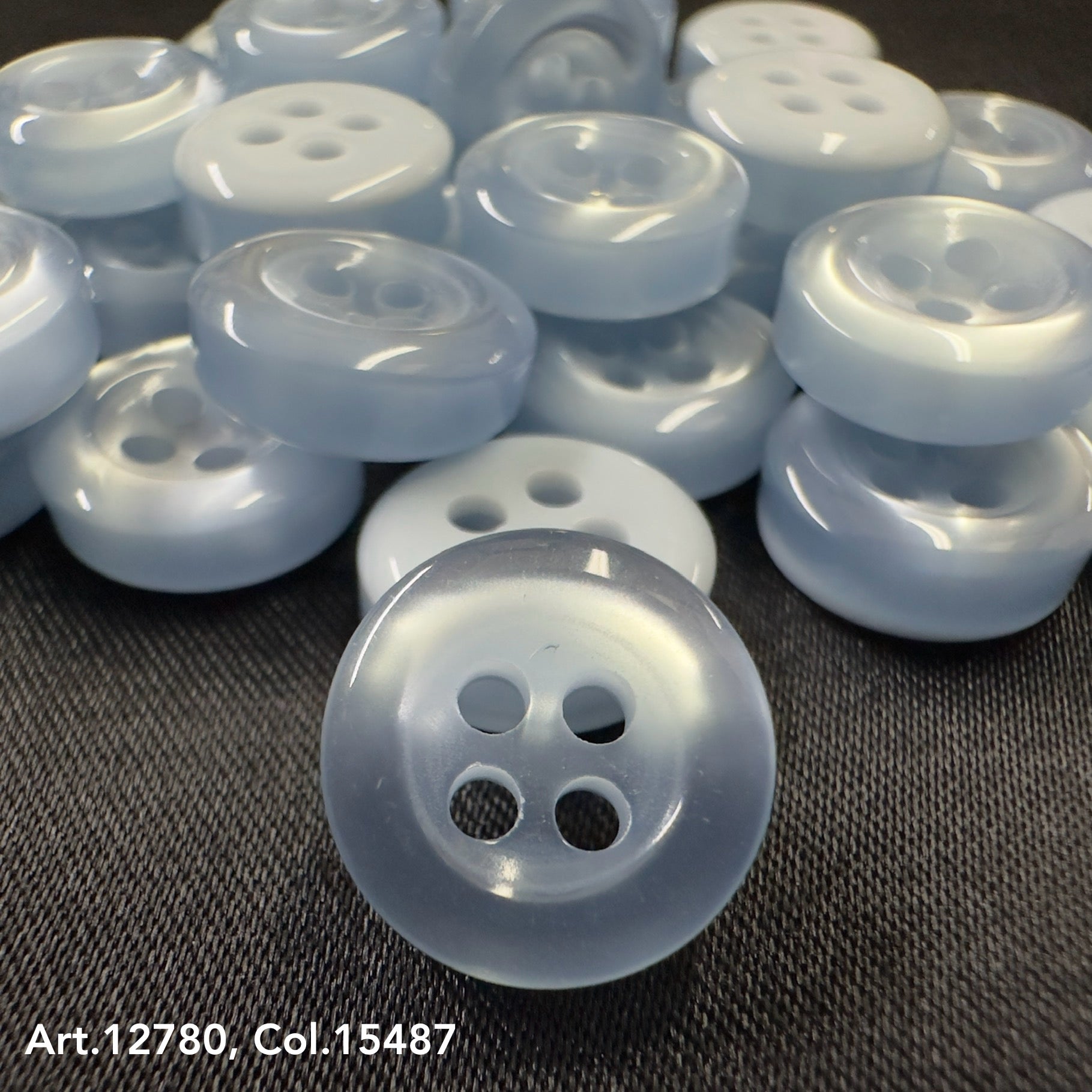 Art. 12780, Size 18L - Buttonology Inc.