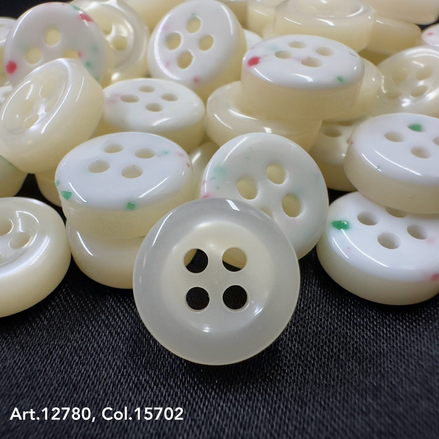 Art. 12780, Size 18L - Buttonology Inc.