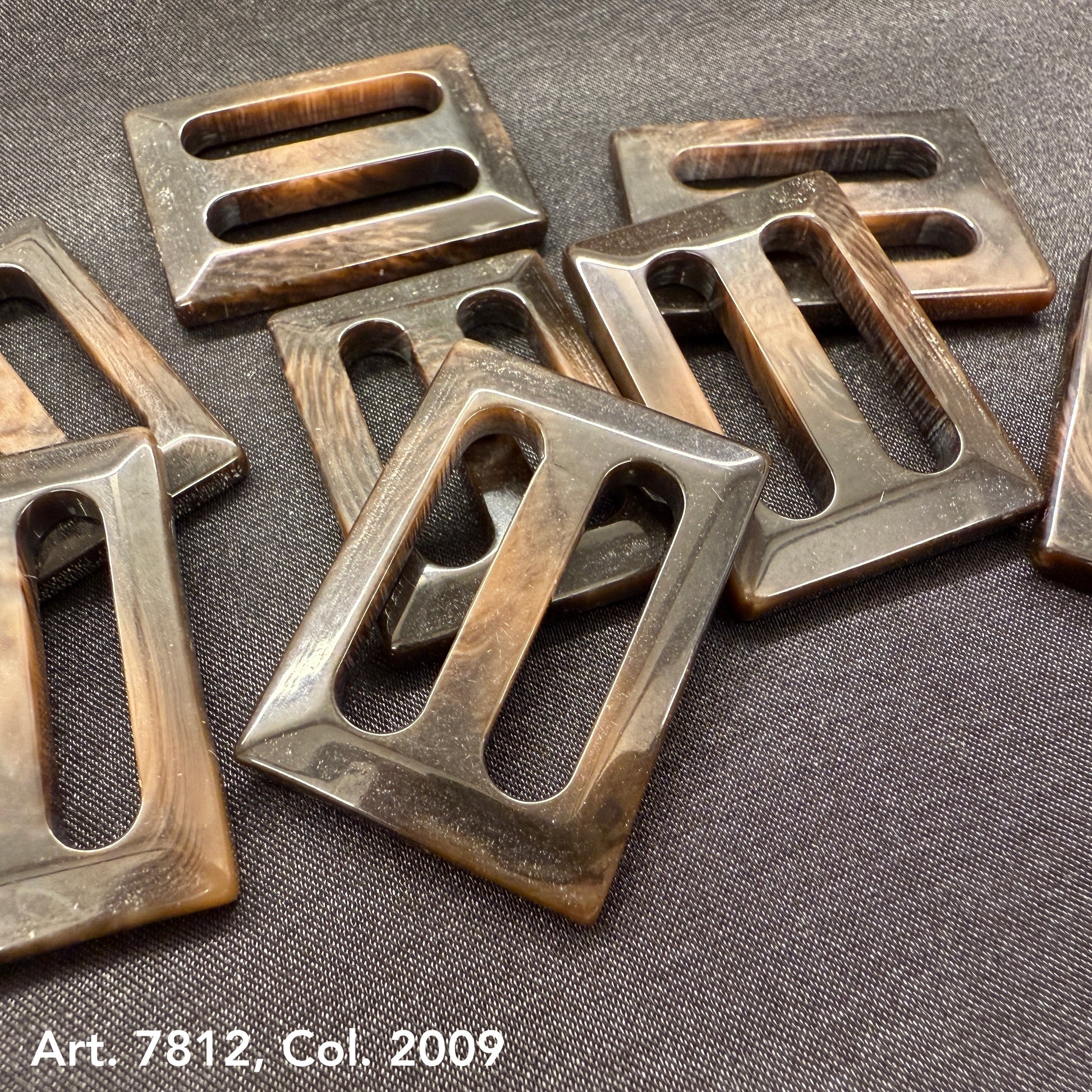 Italian Made Buckles Polyester Resin in Various Shapes and Colors for Crafting and Sewing Projects