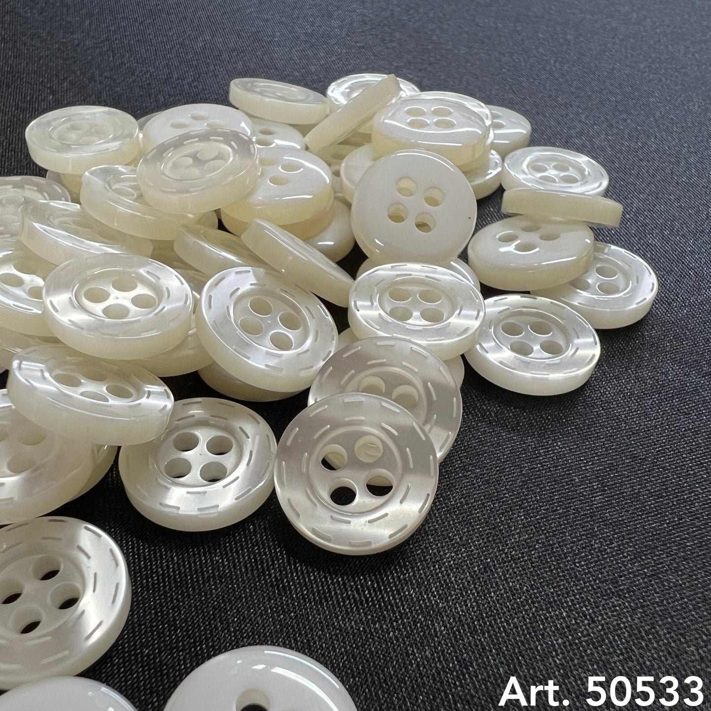 Art. 50533 - Buttonology Inc.