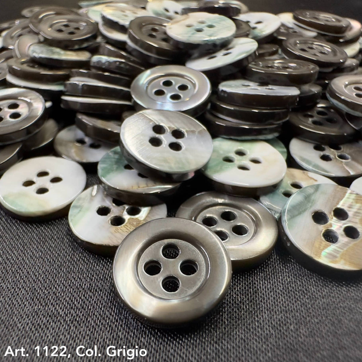 Savida Shell Button Shell & Mother-of-Pearl Buttons | Buy Online | Buttonology ...